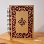 Agenda A5 coperti din lemn model mandala 1